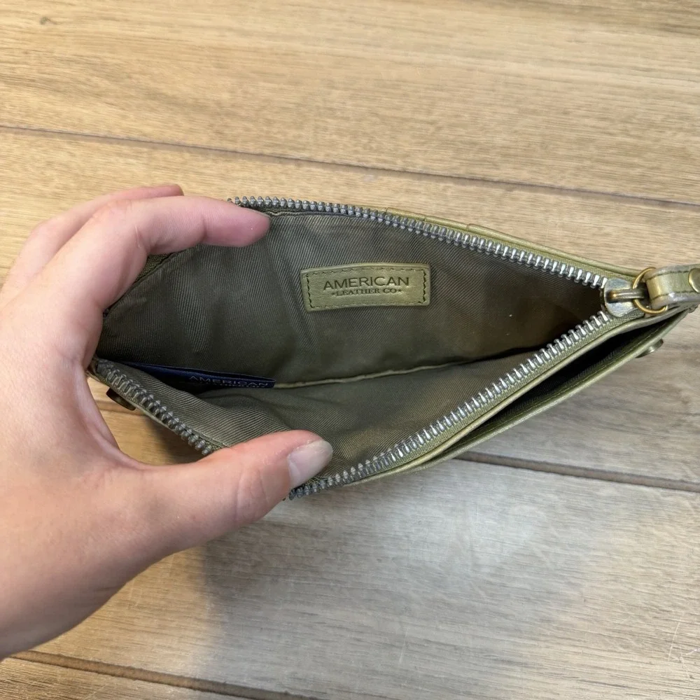 American Leather Co Wristlet Wallet RFID Blocking Credit Card Folding Green